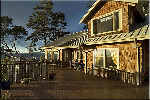 Lasqueti Wilderness, Lasqueti Island luxury waterfront accommodation, British Columbia, Canada