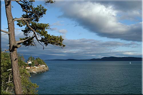 The Lighthouse on Pender, North Pender Island Accommodation