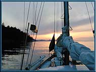 Anchoring at Tumbo and Cabbage Islands, Cabbage & Tumbo Island