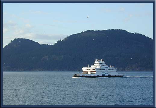 Galiano Island - The Queen of Cumberland navigates Active Pass